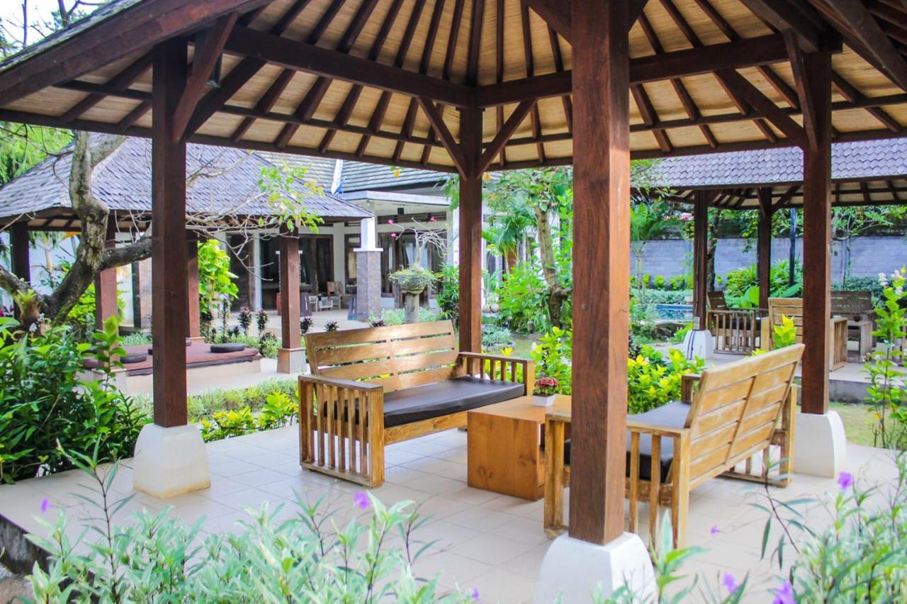 Araminth Guest House And Spa Lovina  Exterior photo