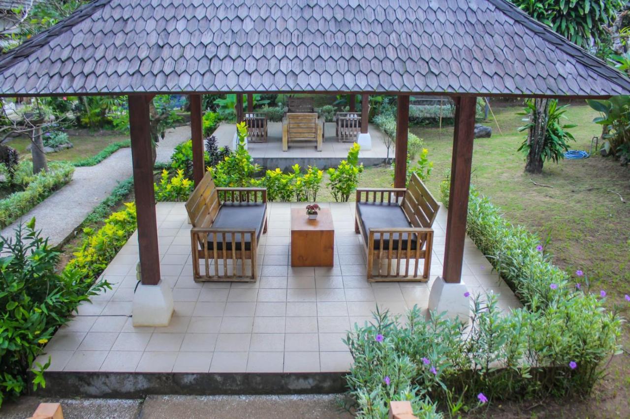 Araminth Guest House And Spa Lovina  Exterior photo
